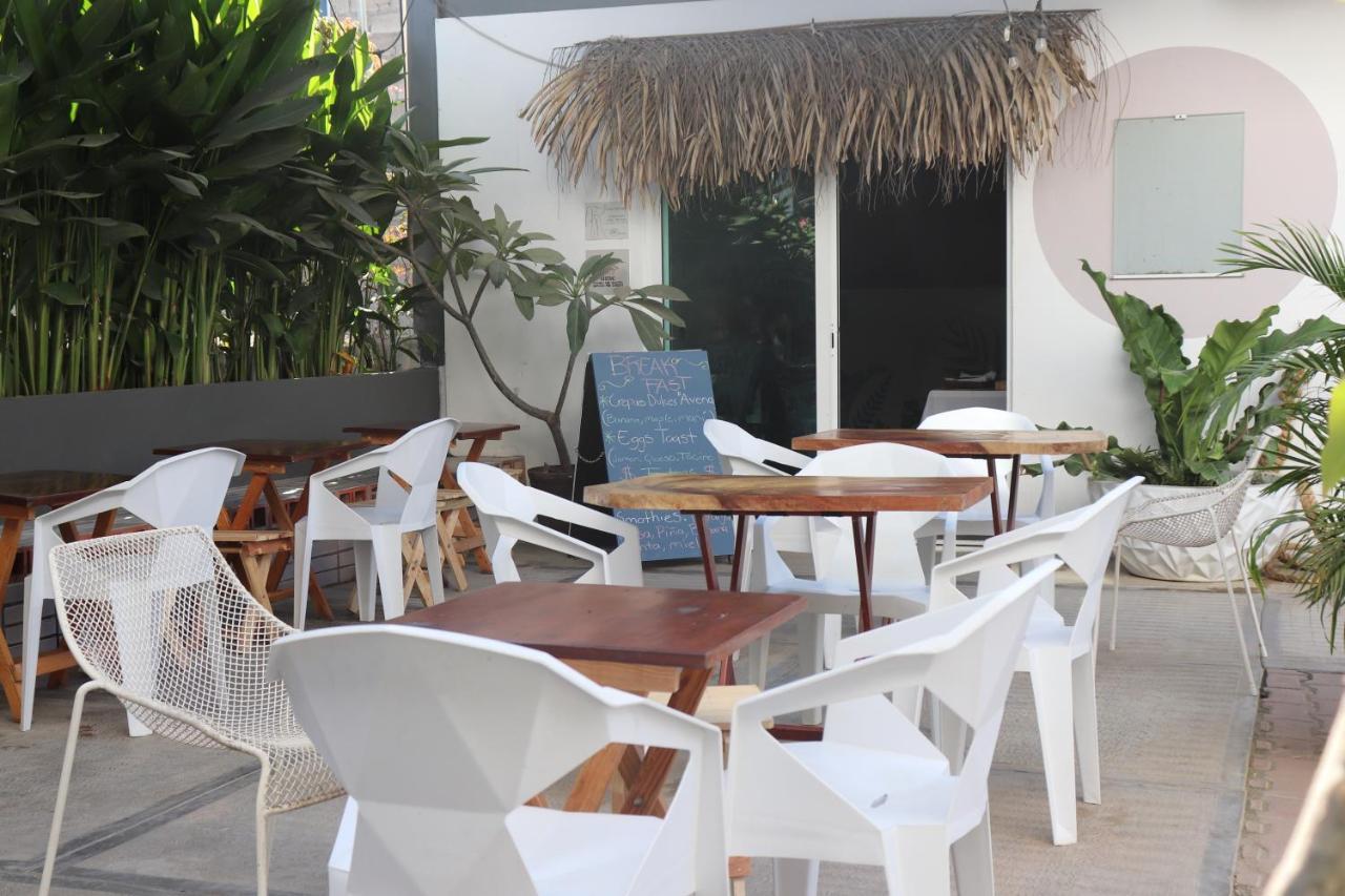 Hotel Samanu ซายูลิตา ภายนอก รูปภาพ